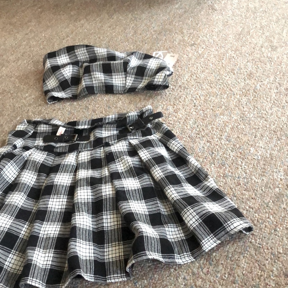 Romwe matching set size small ; new with tags